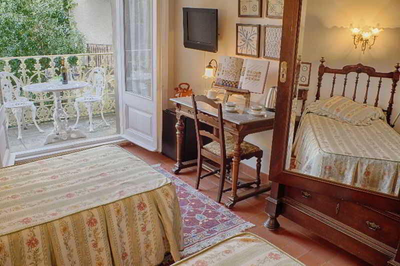 Hotel Medium Renaixenca シッチェス エクステリア 写真